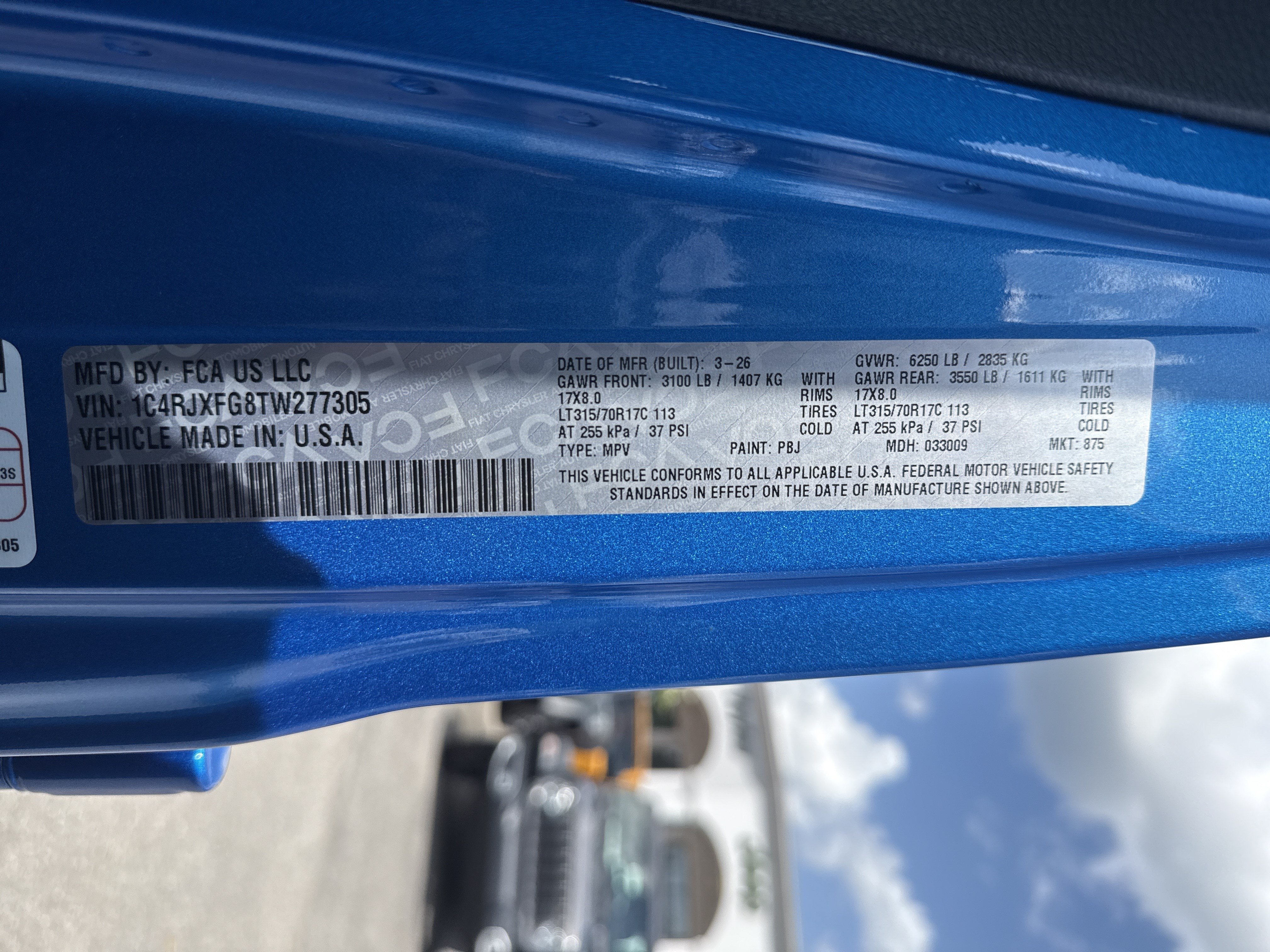 New 2026 Hydro Blue Pearlcoat Jeep Rubicon X image 30