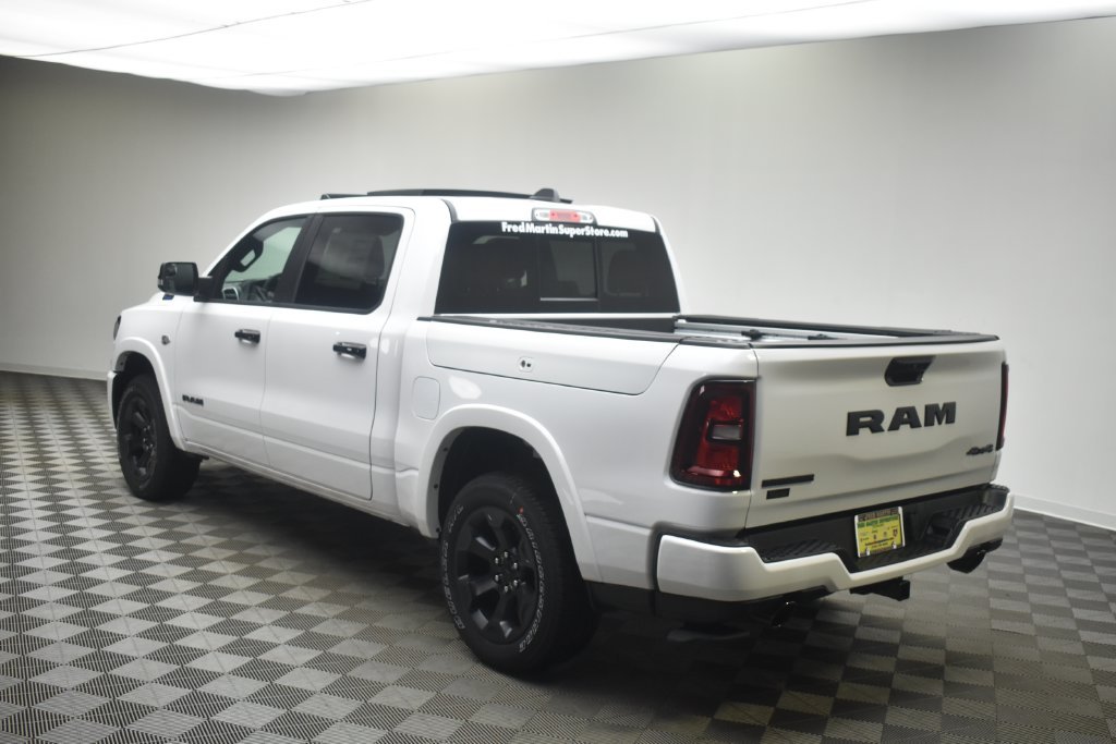 New 2026 Bright White Clear-Coat Exterior Paint RAM Big Horn/Lone Star image 16