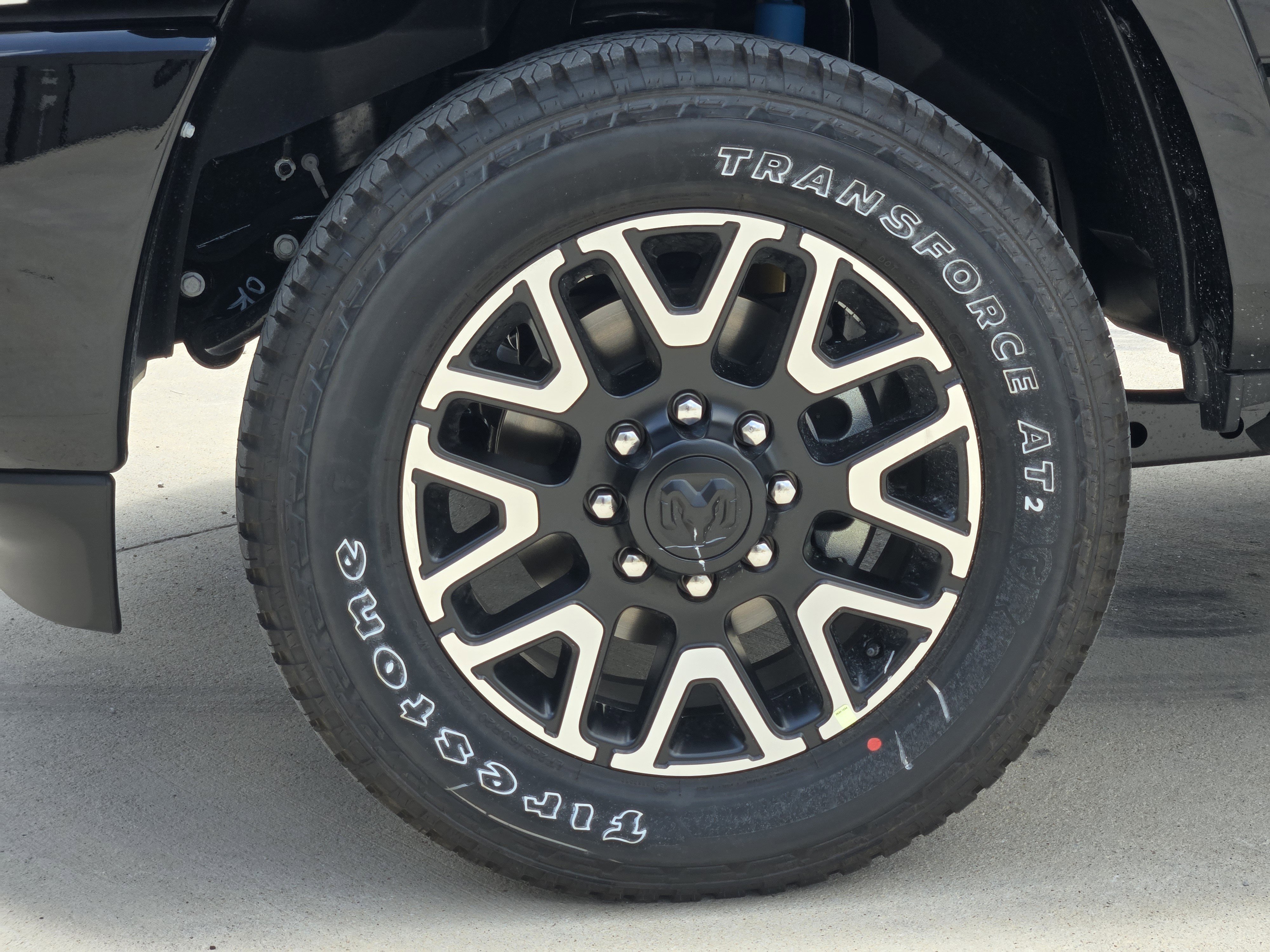 New 2026 Diamond Black Crystal Pearl-Coat Exterior Paint RAM Longhorn image 10