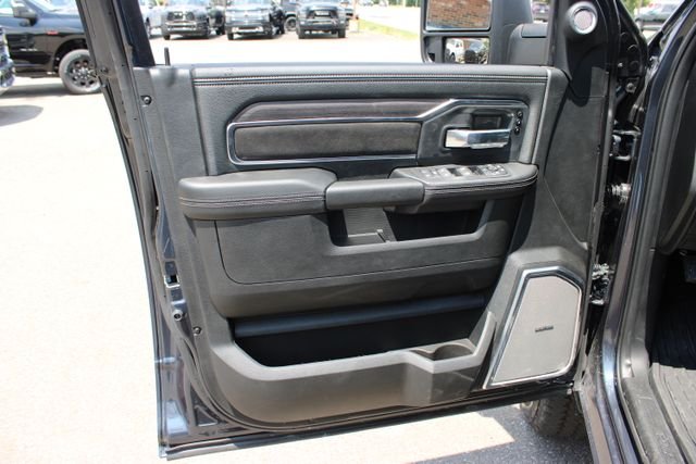 New 2026 Forged Blue Metallic Exterior Paint RAM Laramie image 14