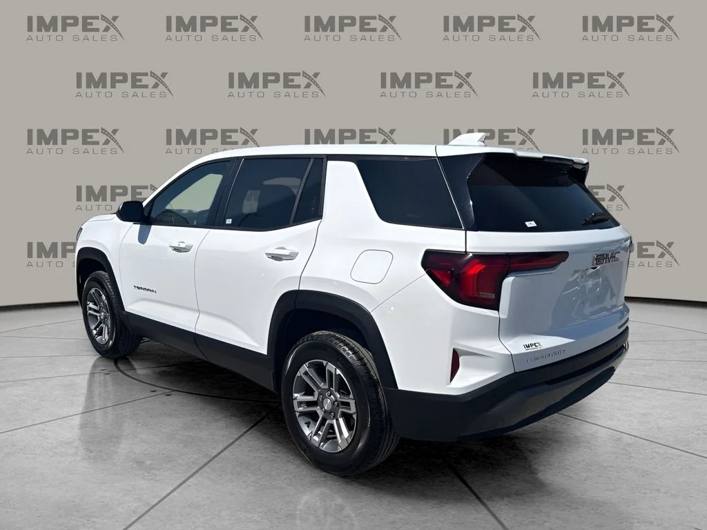 Used 2026 White GMC Elevation image 3