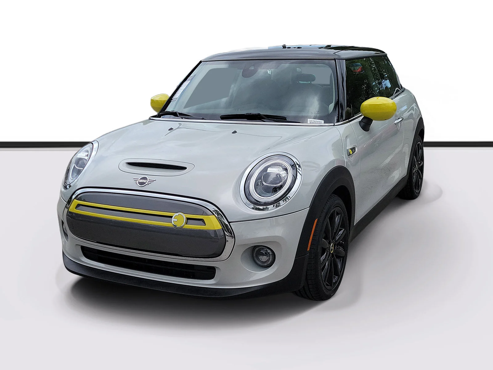 Used 2021 MINI Hardtop 2 Door SE with VIN WMWXP3C00M2P24477 for sale in Coconut Creek, FL