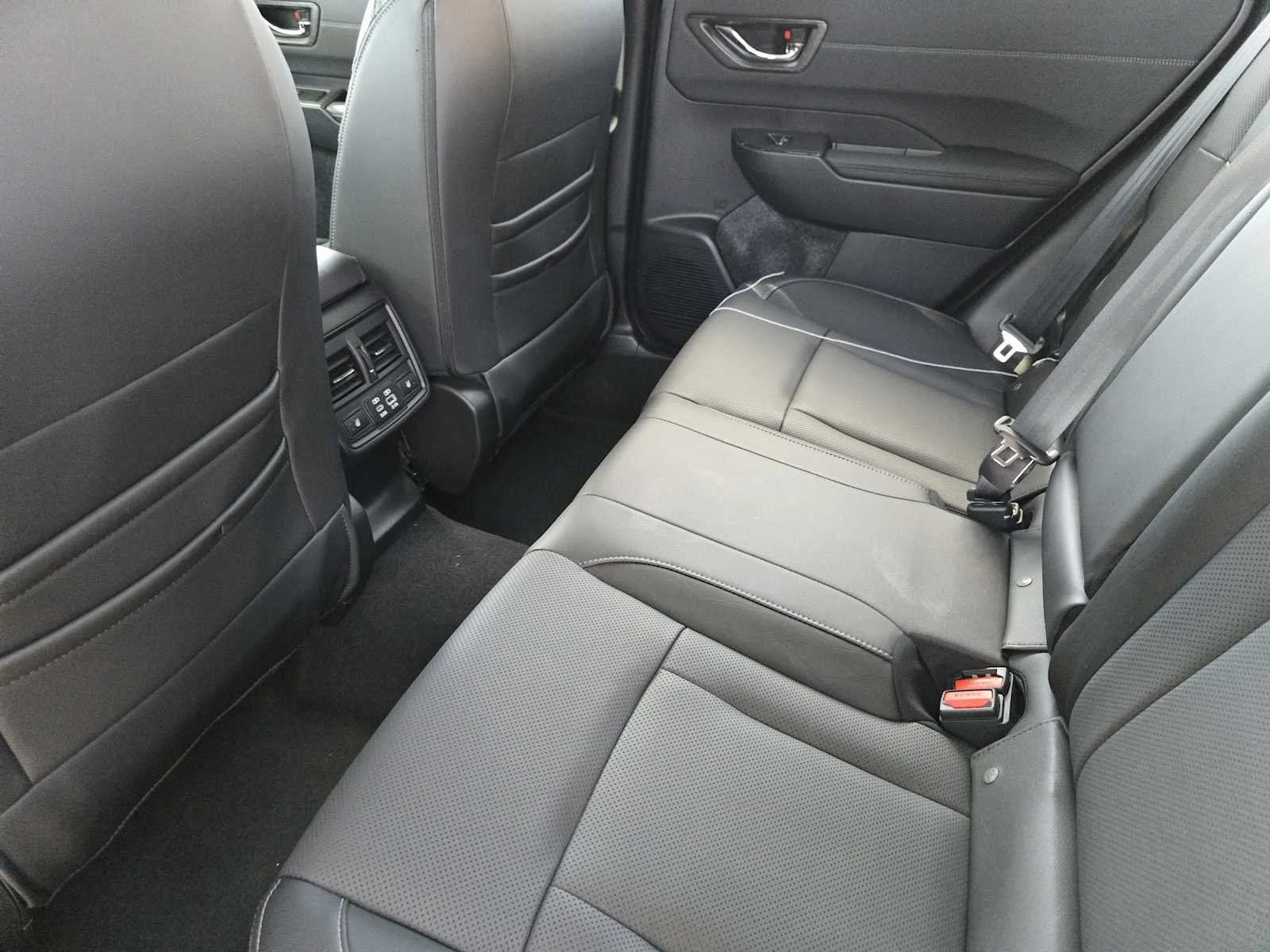 New 2026 MAGNETITE GRAY METALLIC Subaru Touring image 19