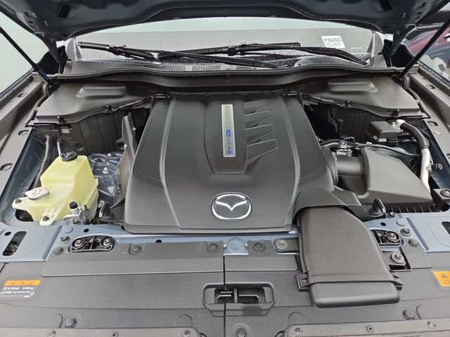 Used 2025 Gray Metallic Mazda Premium Plus image 37