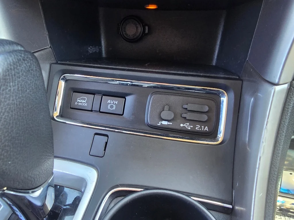 Used 2021 Magnetite Gray Metallic Subaru Limited image 17