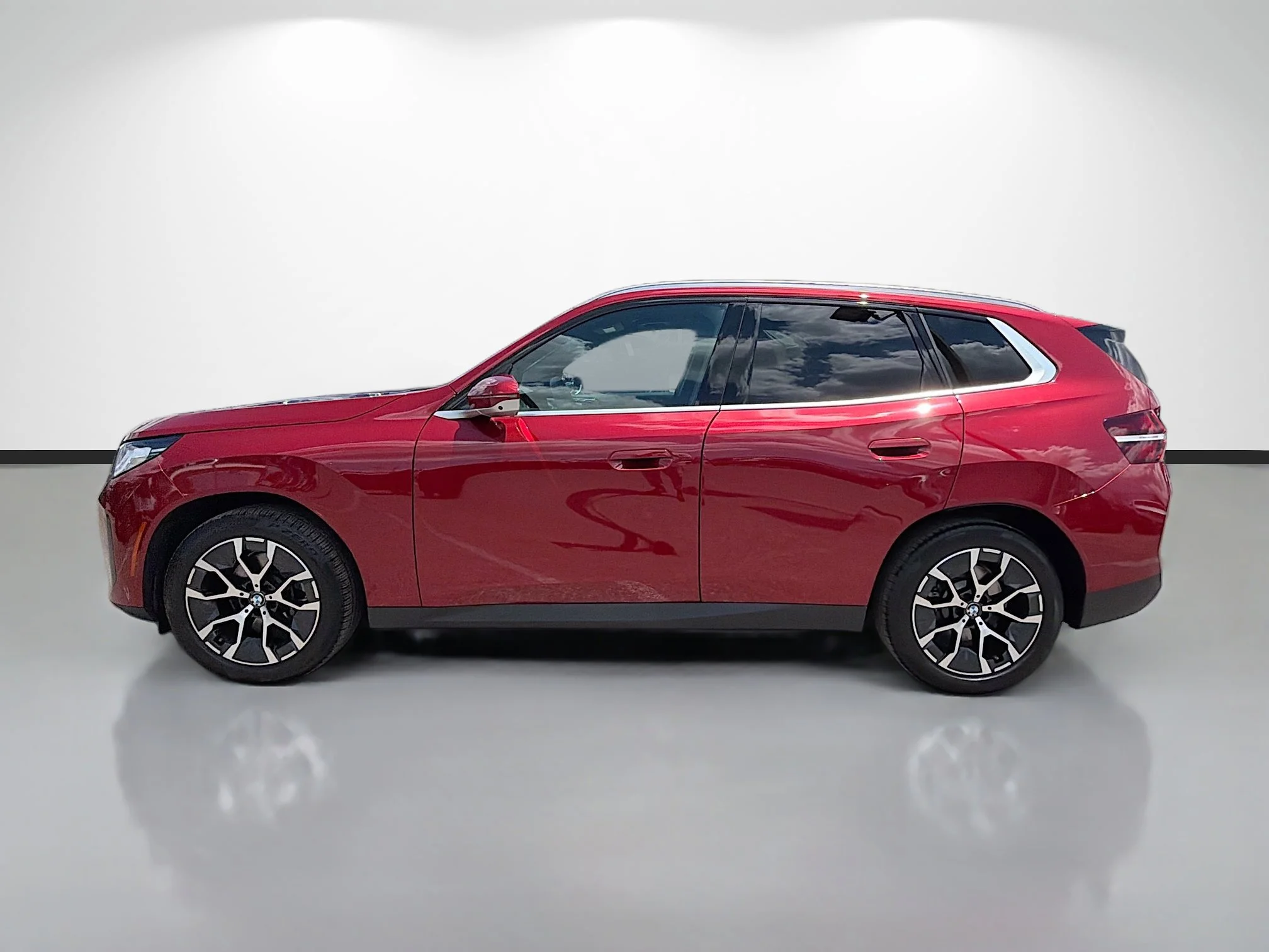Used 2025 Red Metallic BMW 30 xDrive image 6