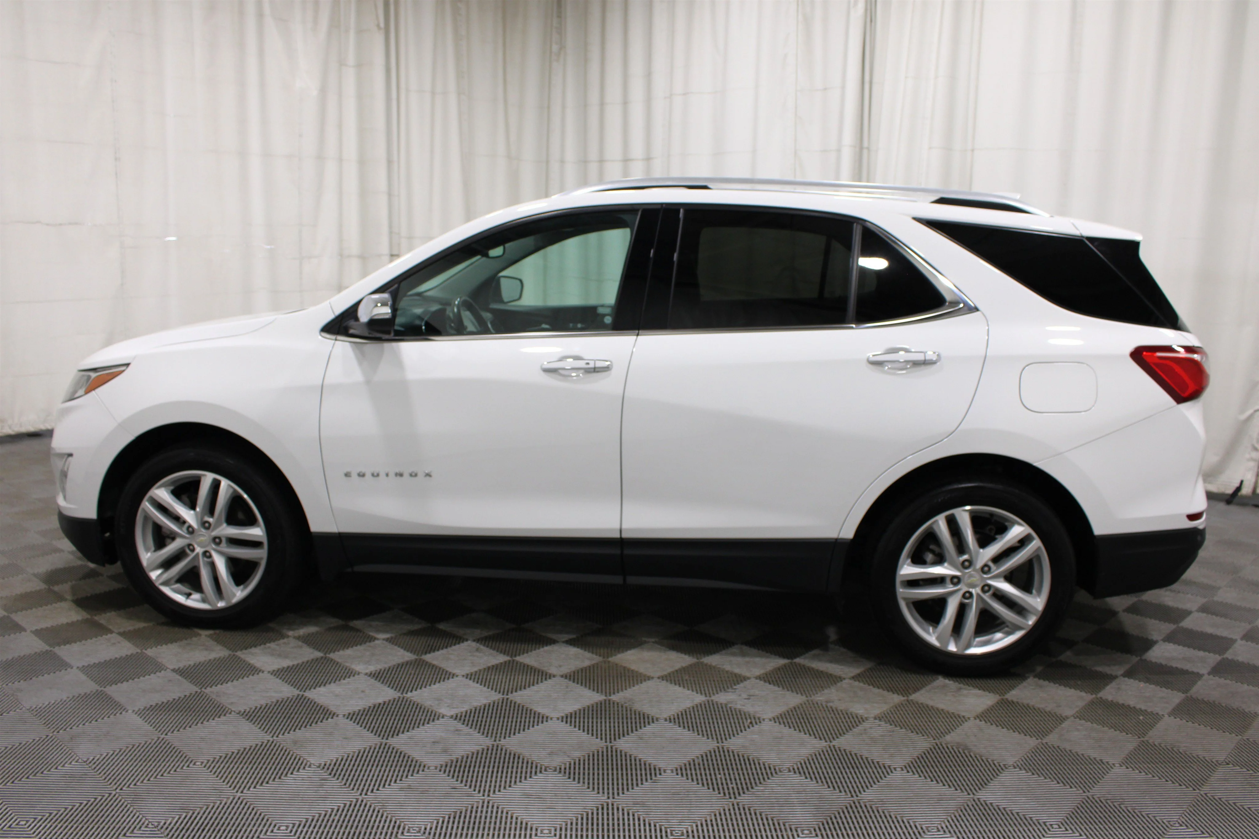 2020 Chevrolet Equinox Premier - Photo 36