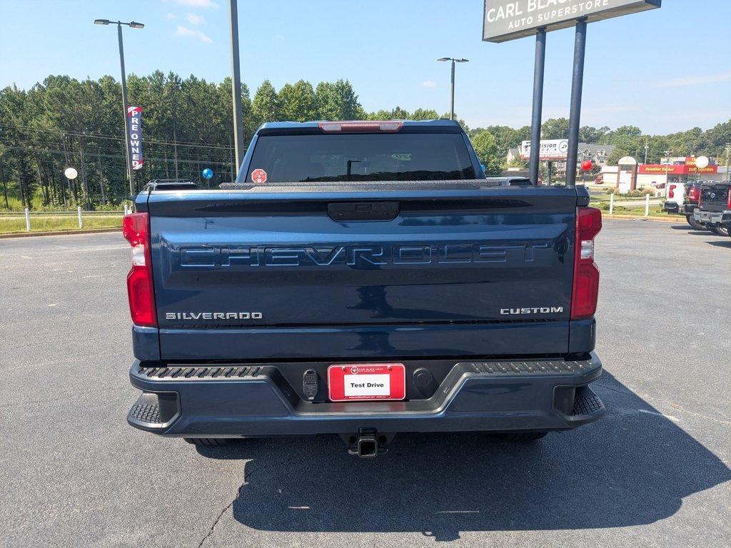 Used 2020 Northsky Blue Metallic Chevrolet Custom image 5