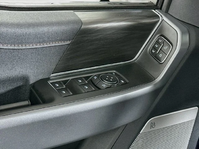 New 2026 Blue Ford Lariat image 10
