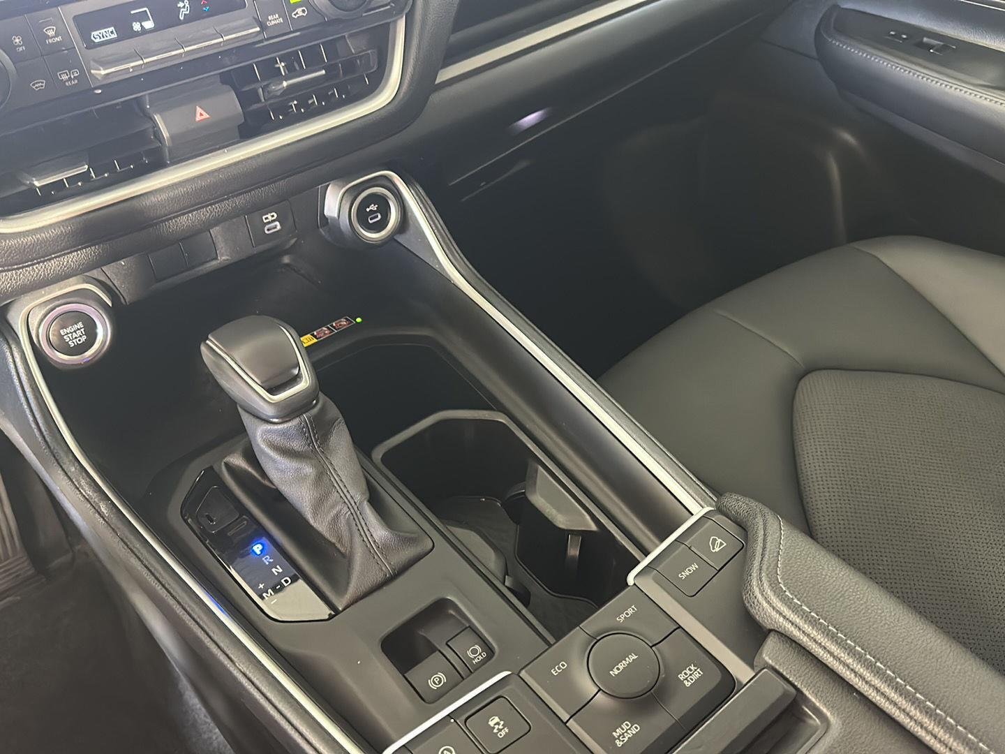 Used 2024 Storm Cloud Toyota XLE image 21