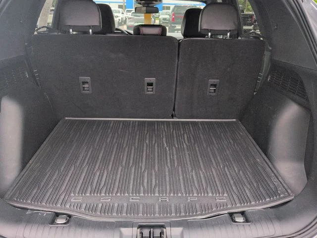Used 2023 Silver Ford ST-Line Elite image 29