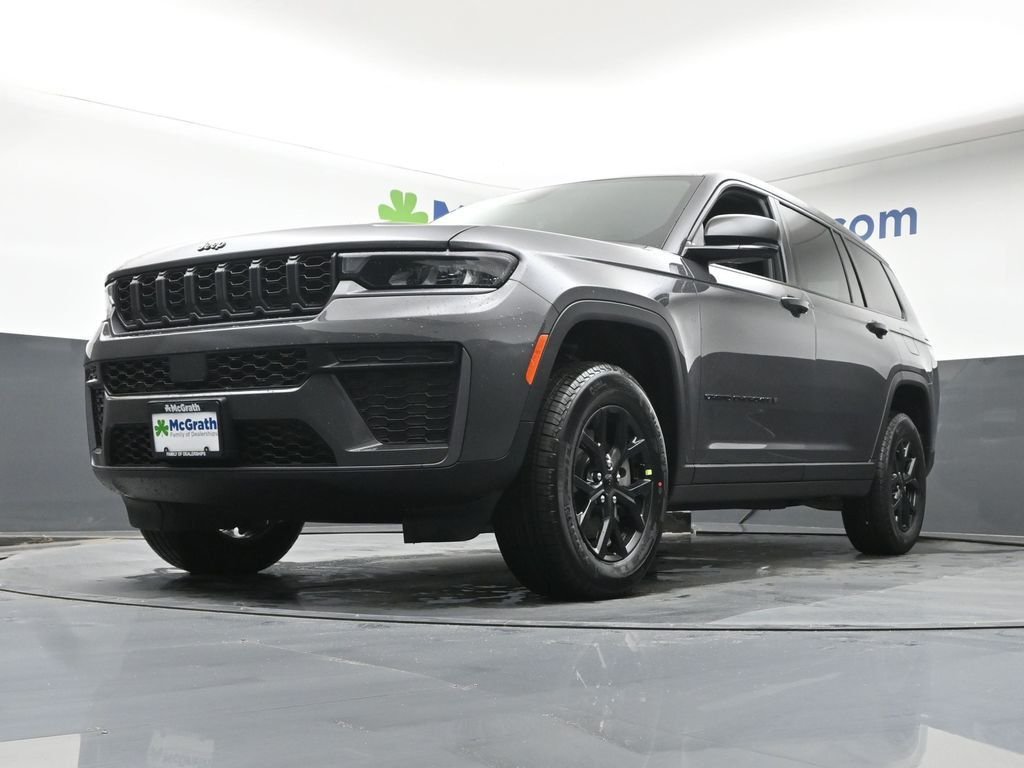 New 2026 Baltic Gray Metallic Clear-Coat Exterior Paint Jeep Altitude image 7