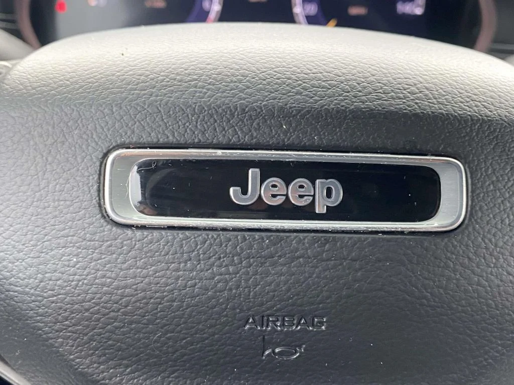 Used 2023 Gray Jeep Limited image 31