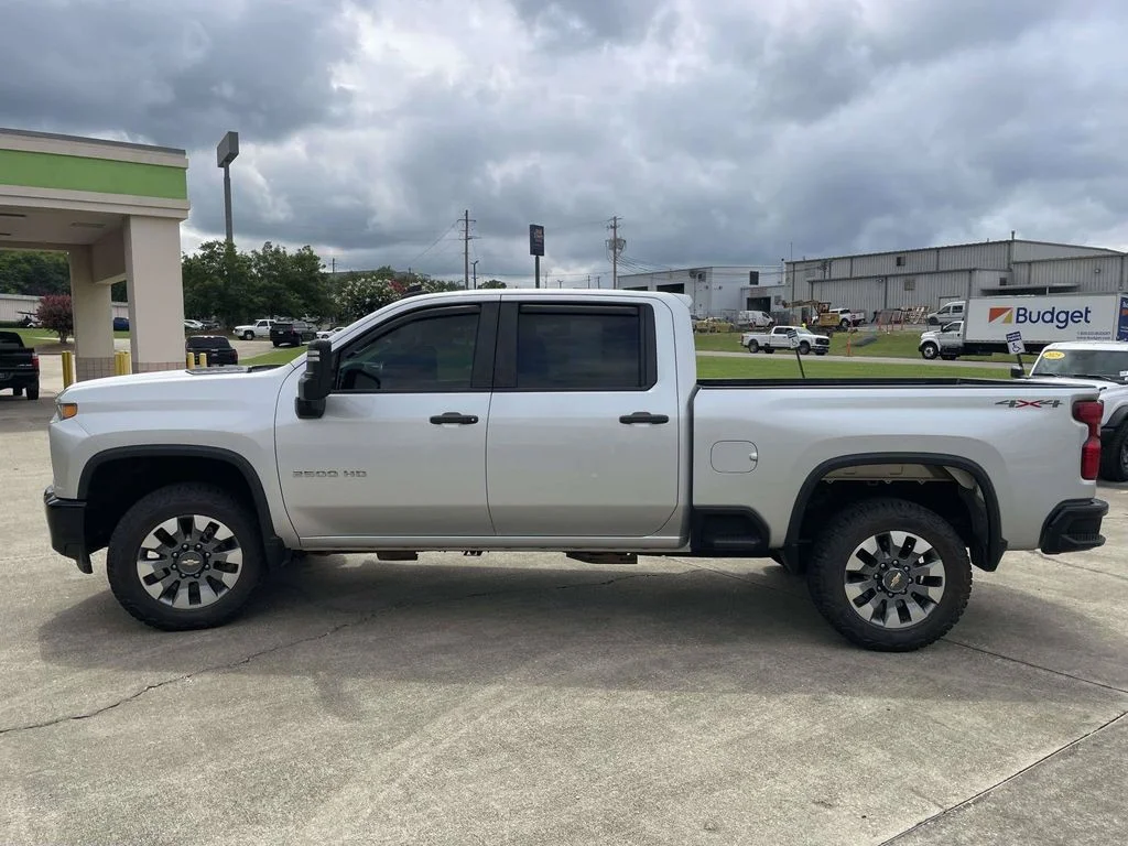 Certified Used 2022 Silver Chevrolet Custom image 6