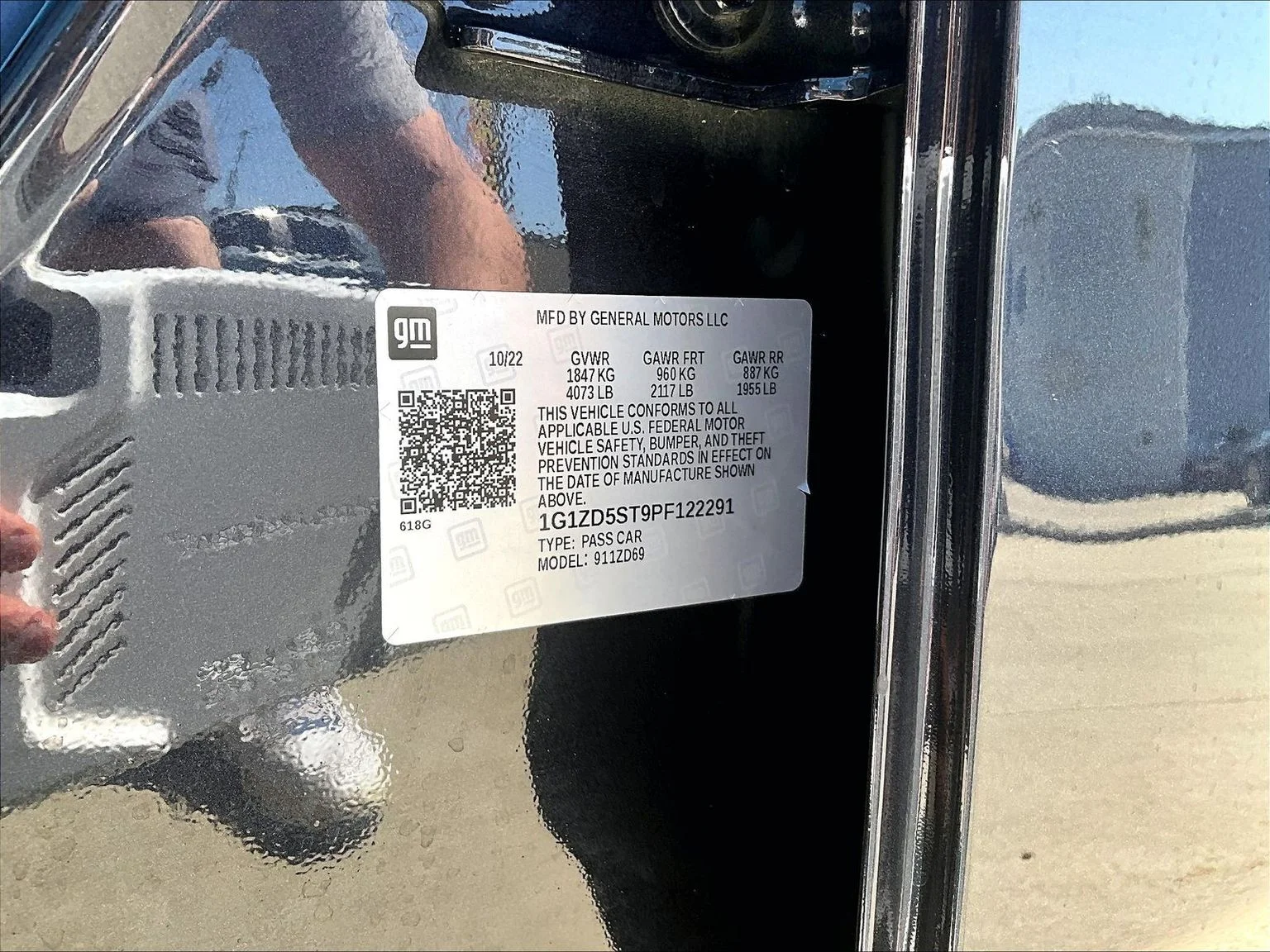Used 2023 Gray Chevrolet LT image 33