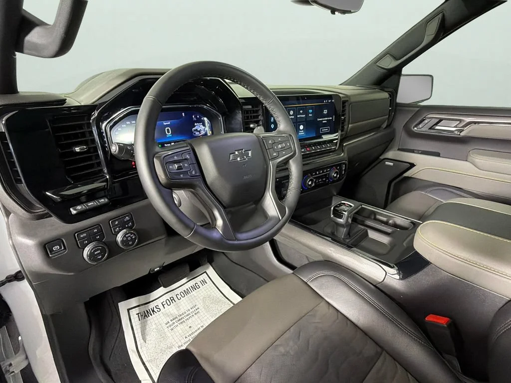 Used 2025 Summit White Chevrolet ZR2 image 18