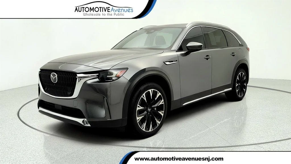 2025 Mazda CX-90's photo
