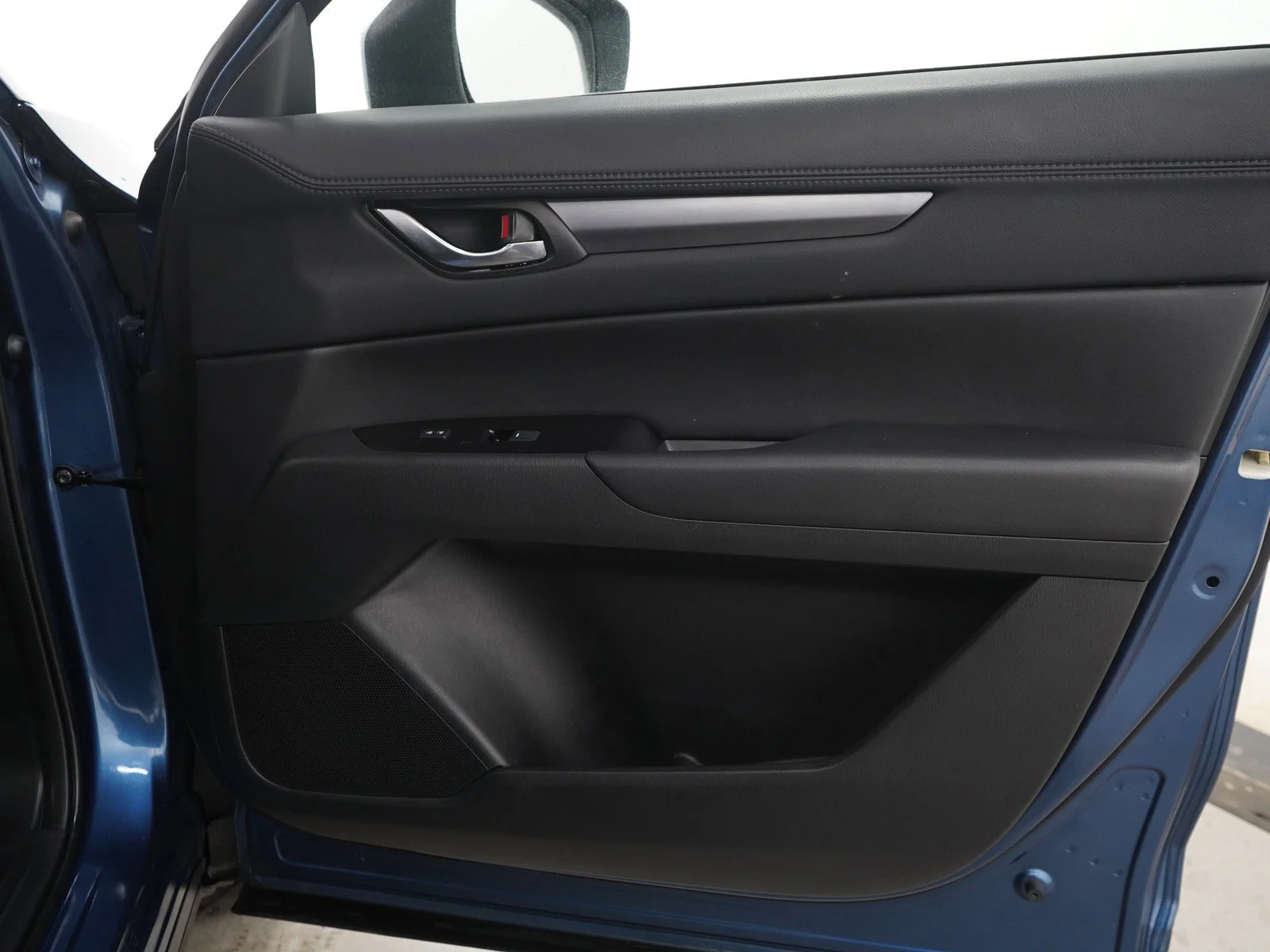 Used 2024 Eternal Blue Mica Mazda 2.5 S Select Package image 9