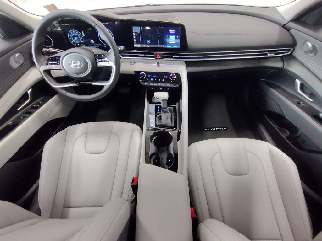 New 2026 White Hyundai Limited image 42