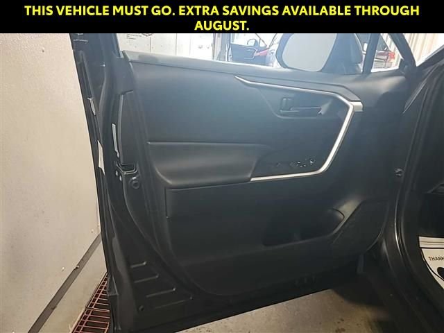 Used 2025 Gray Toyota LE image 5