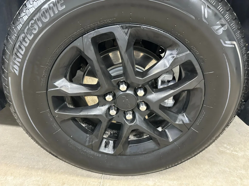 Used 2023 Summit White Chevrolet LS image 35