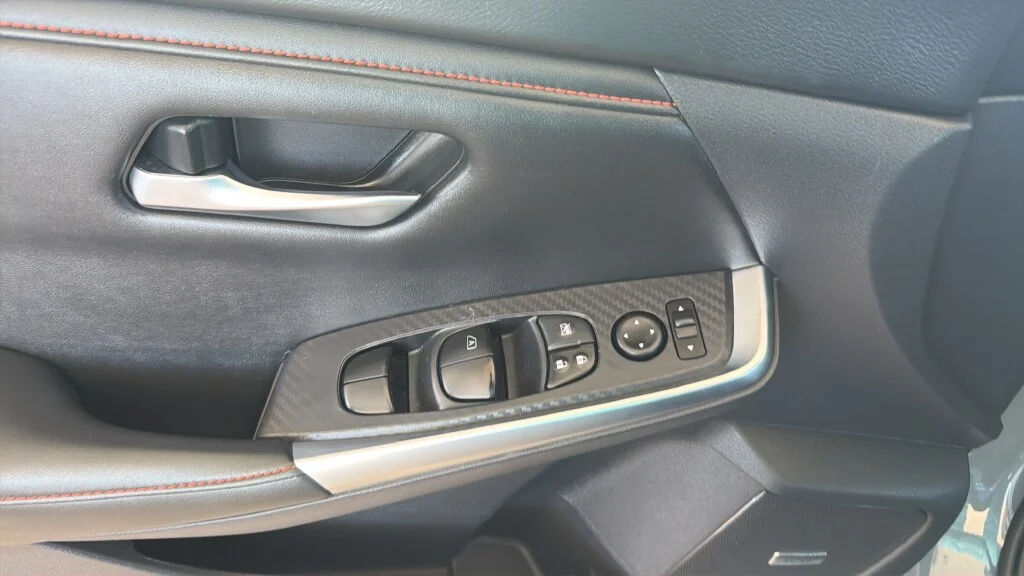 Used 2024 Atlantic Gray Metallic Super Black Nissan SR image 20
