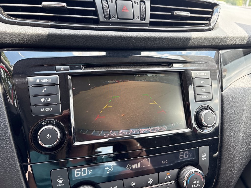 Used 2020 Red Nissan SV image 21