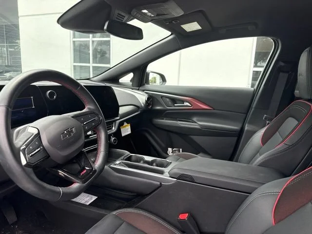 2024 Chevrolet Equinox EV RS - Photo 7