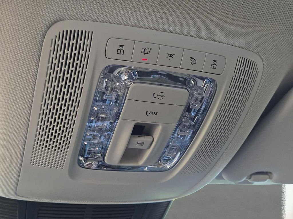 Used 2026 White Mercedes-Benz GLE 450 image 39