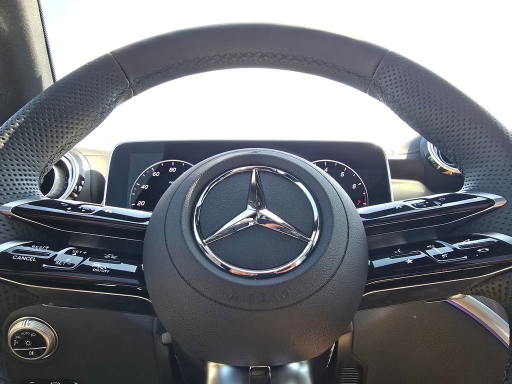 New 2026 MANUFAKTUR Alpine Grey Mercedes-Benz GLC 300 image 67