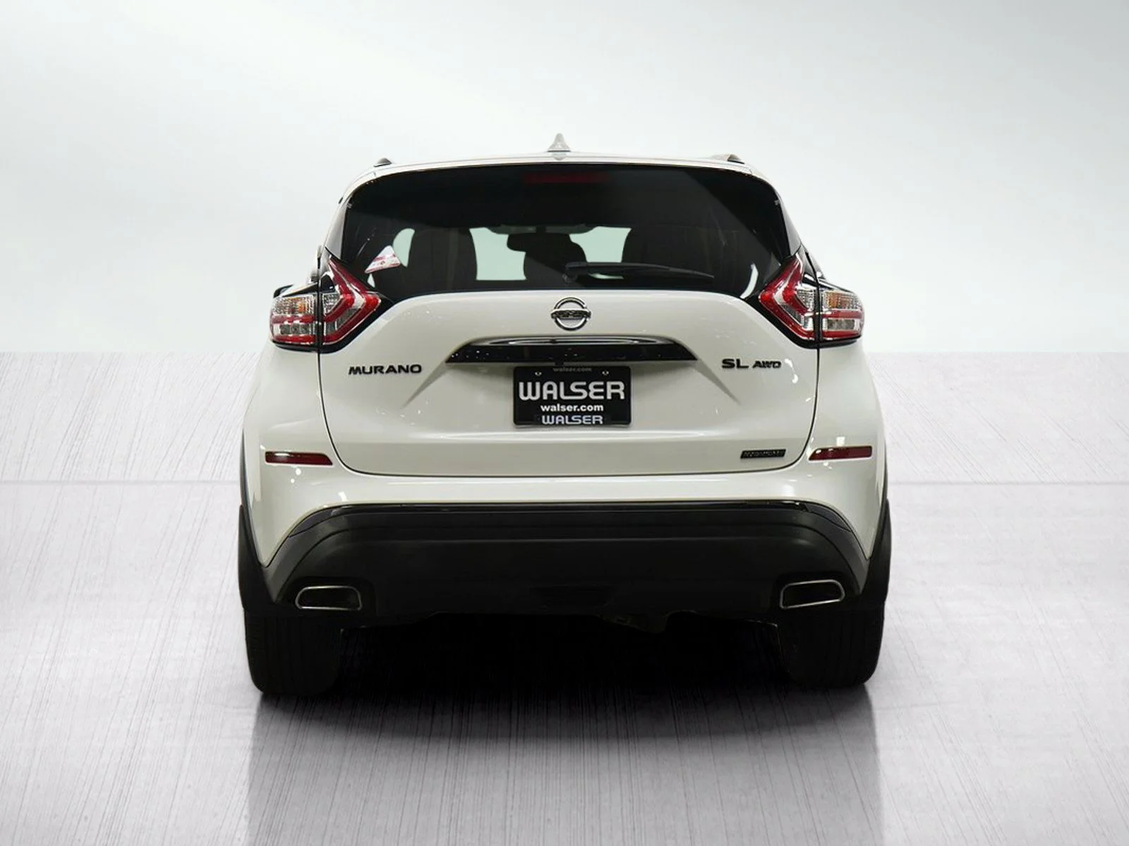Used 2018 White Nissan SL image 4