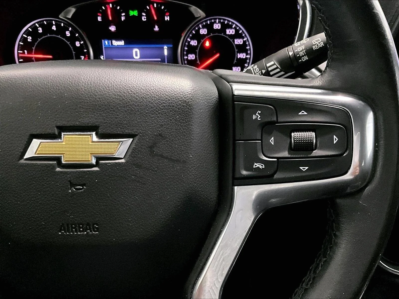 Used 2019 Silver Ice Metallic Chevrolet  image 21