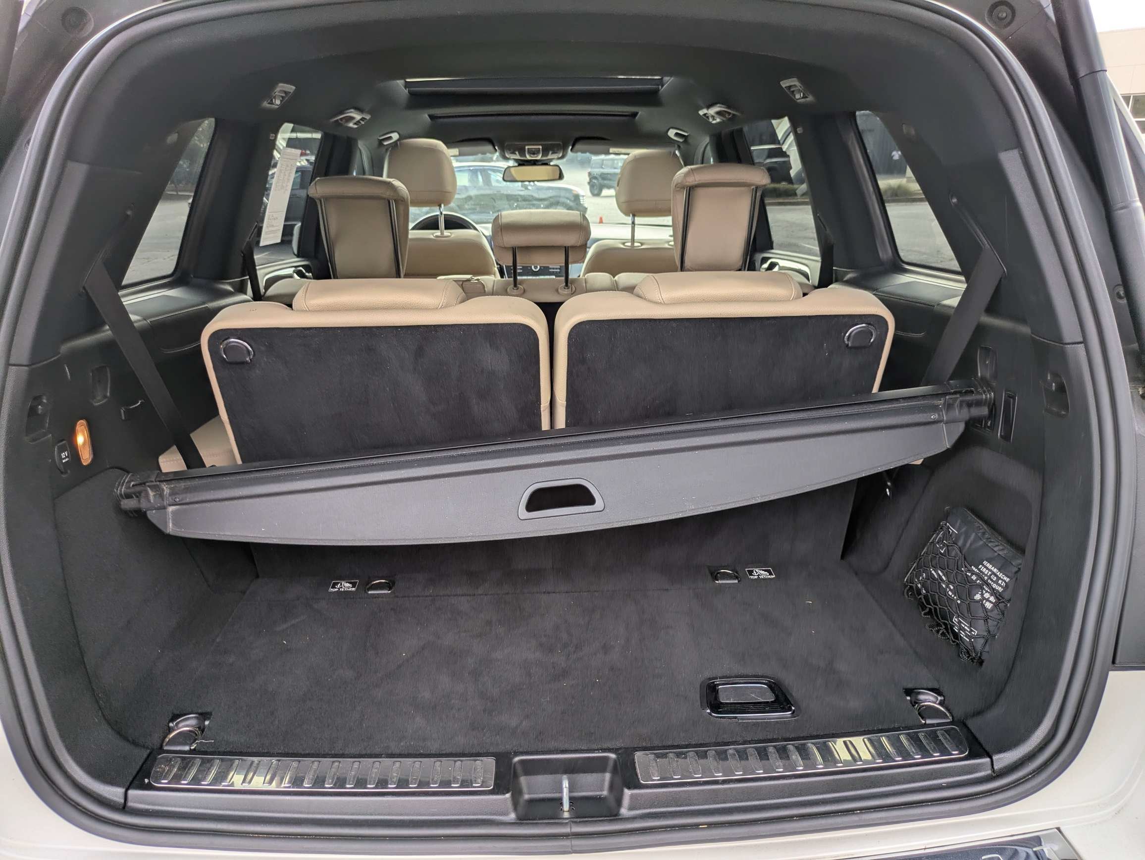 Used 2018 White Mercedes-Benz GLS 450 image 9