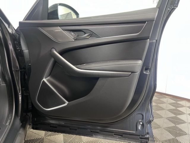 2026 Jaguar F-Pace R-Dynamic S - Photo 16