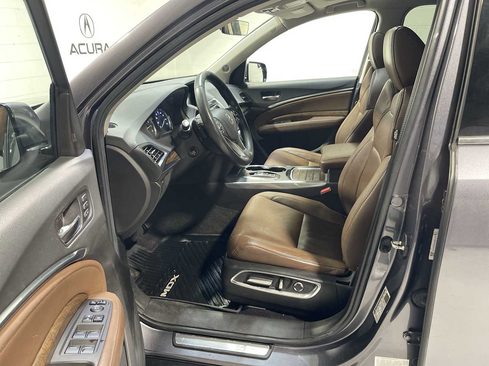 Used 2019 Acura MDX Technology Package with VIN 5J8YD4H51KL034725 for sale in Verona, NJ