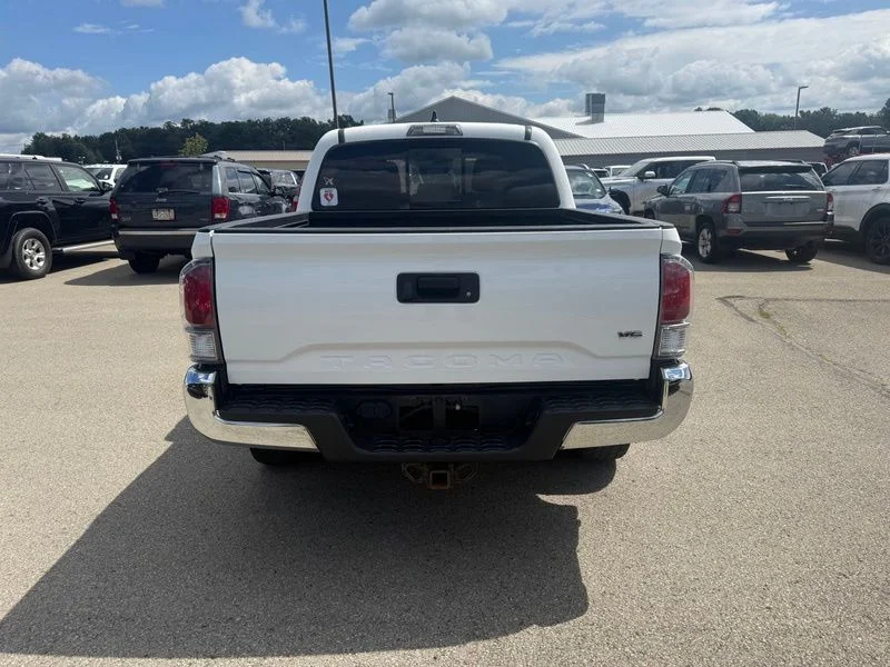 Used 2020 White Toyota TRD Off-Road image 14