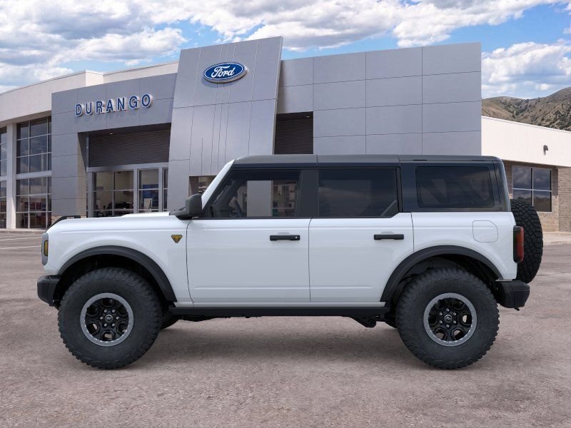 New 2026 Oxford White Ford Badlands® image 3