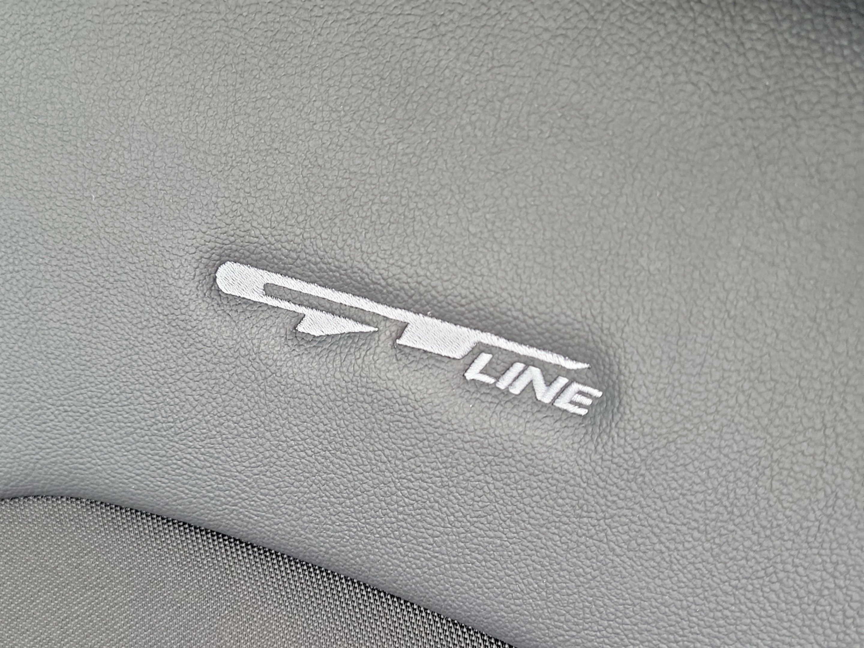 Used 2023 Snow White Pearl Kia GT-Line image 23