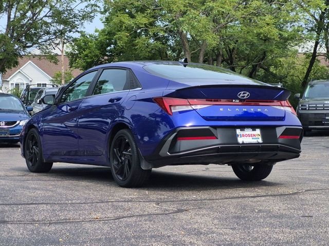 Used 2026 Blue Hyundai SEL Sport image 5