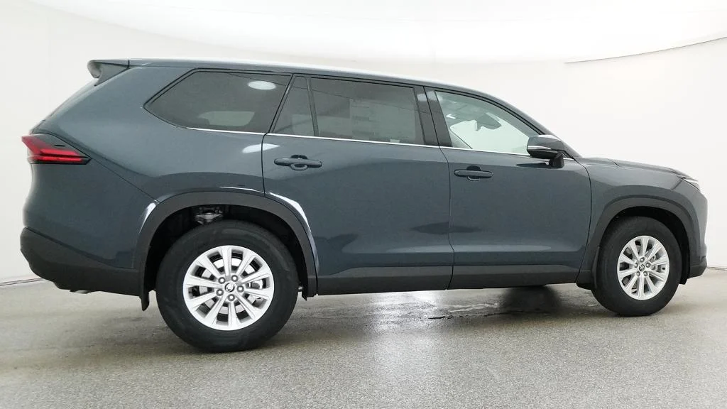New 2026 Storm Cloud Toyota XLE image 15