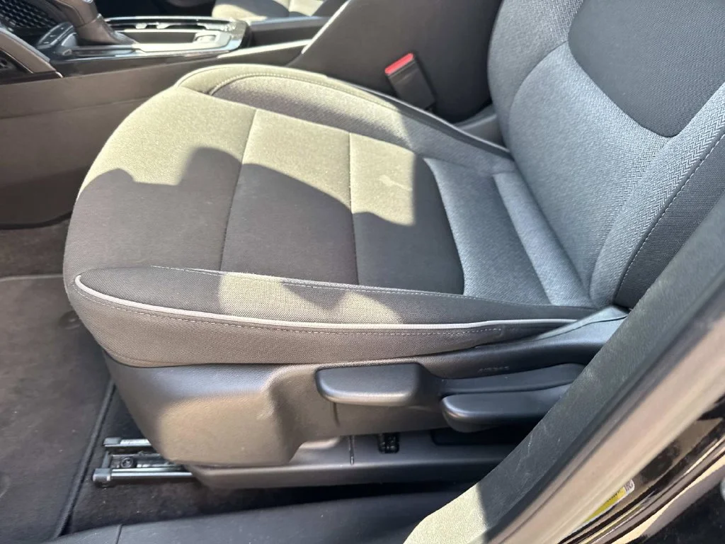 Used 2025 Black Chevrolet LT image 25