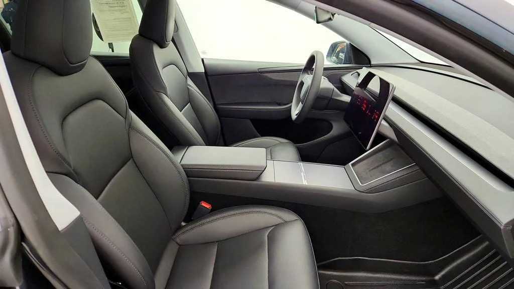 Used 2026 Stealth Grey Tesla Premium AWD image 28