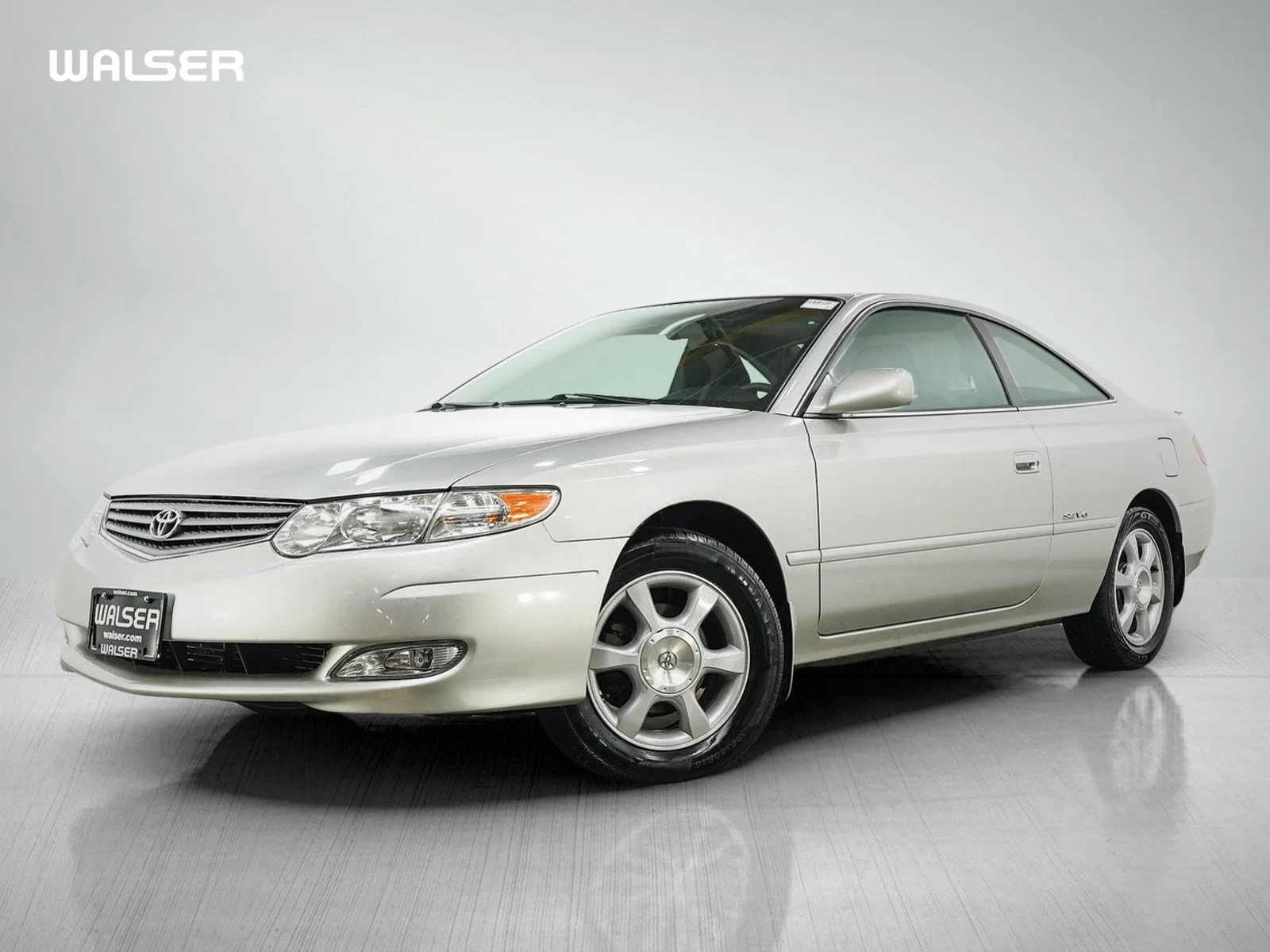 Used 2002  Toyota SE V6 image 1