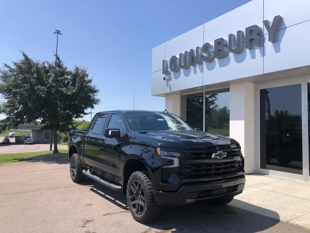 New 2026 Black Chevrolet 4wd Crew Cab 147" Lt image 1