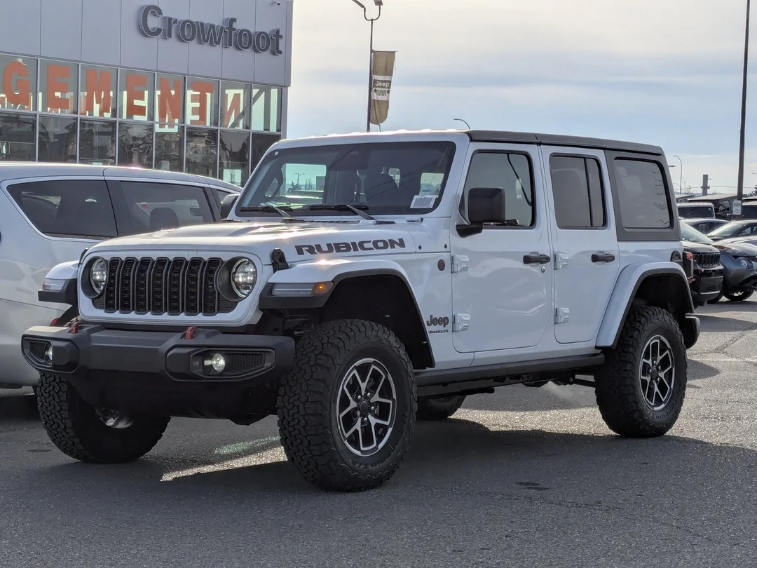 New 2026 White Jeep Rubicon - - 4x4 - Nappa Lthr - 3-Pc Hard Top - 8-Spd Auto - Safety Grp - Conv Grp & More! image 4