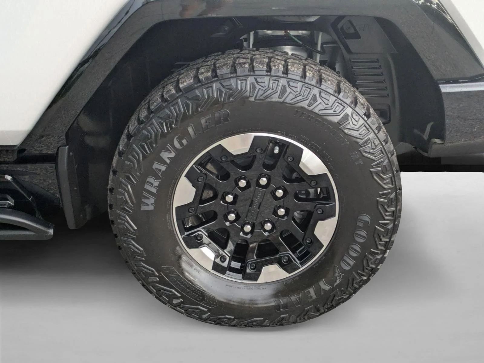 Used 2022 Interstellar White GMC Edition 1 image 23