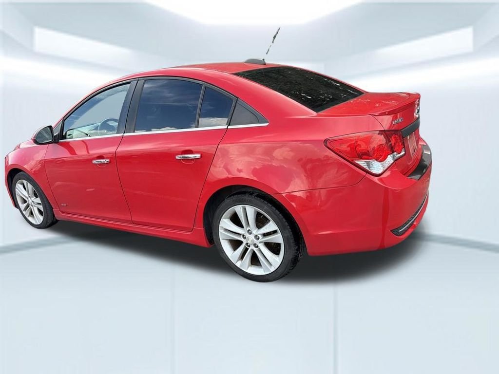 Used 2015 Red Chevrolet LTZ image 14