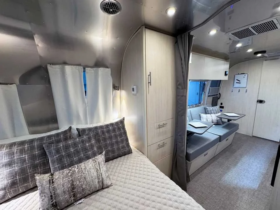 New 2026 SILVER AIRSTREAM  image 27