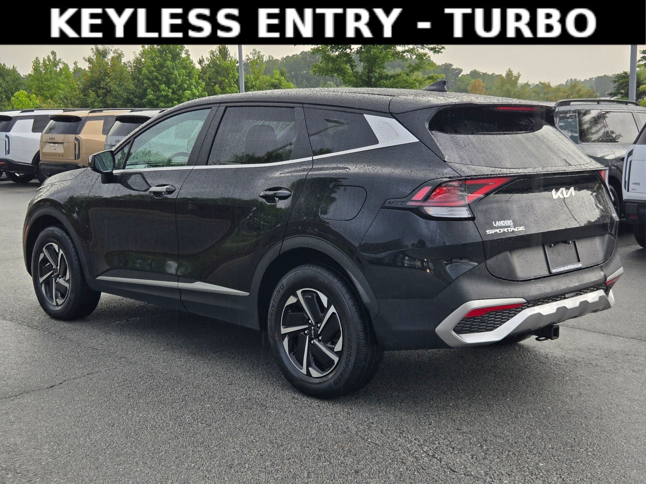 Used 2023 Fusion Black Kia LX image 5