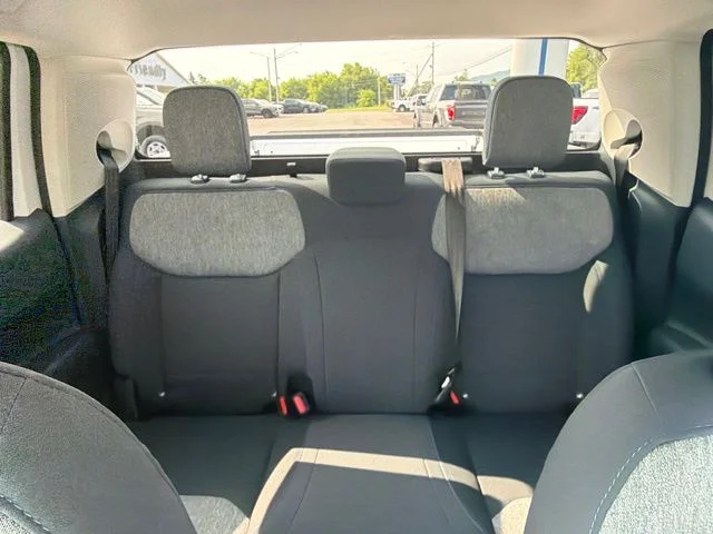 New 2026 Oxford White Ford XLT image 34